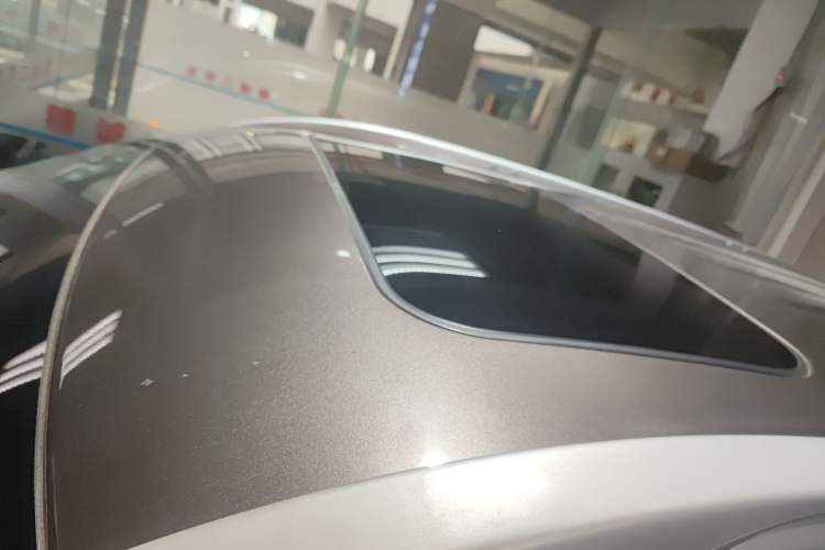 Used Mitsubishi Outlander 2018 2.0L Two-Wheel Drive Glory Edition 5 Seats
