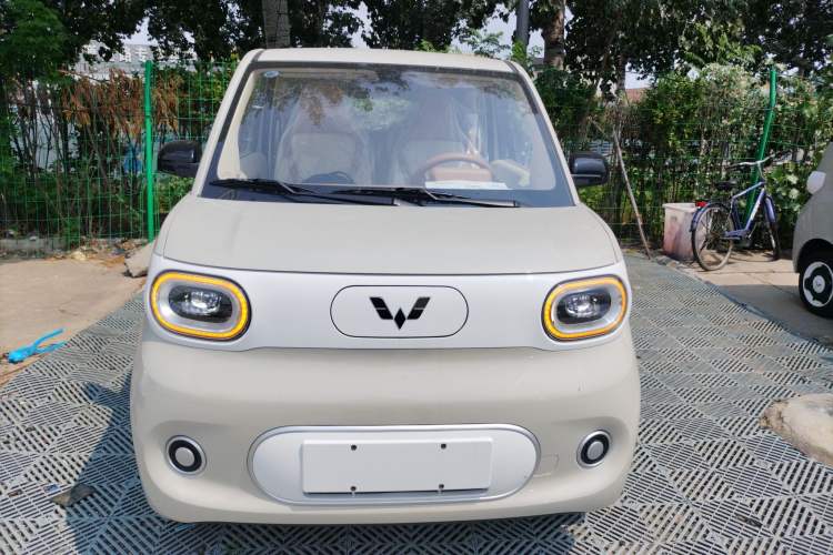 Used Wuling Hongguang MINIEV 2024 3rd Generation 215km Youth Edition
