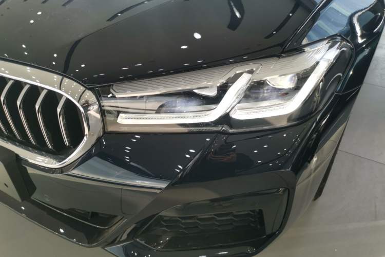 Used BMW 5 Series New Energy 2022 Restyled 535Le M Sport Package
