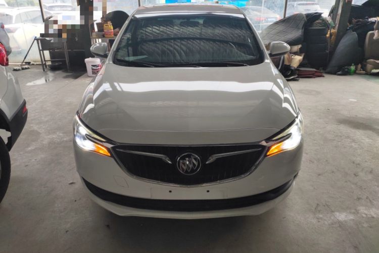 Used Buick GT 2018 18T Automatic Elite Model