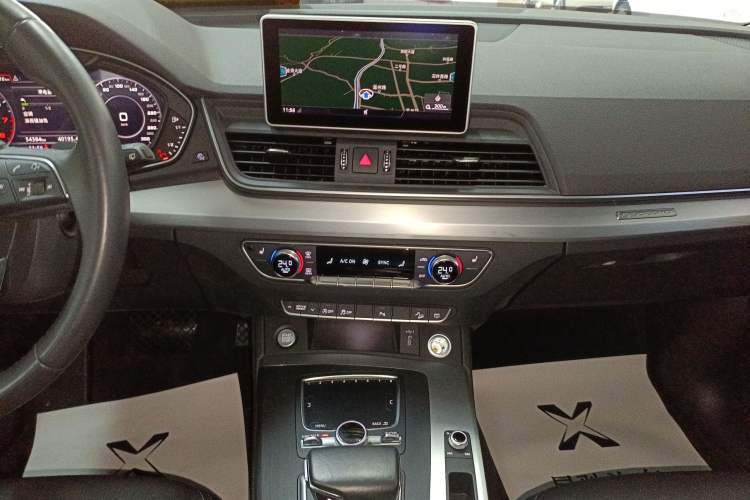 Used Audi Q5L 2020 Updated 40 TFSI Prestige Fashion Edition
