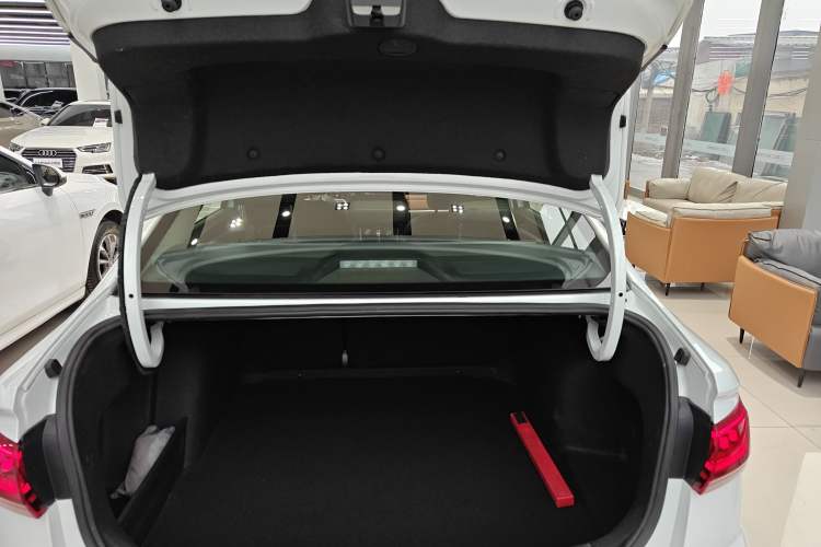 Used Volkswagen Bora 2023 200TSI DSG SmartDrive PRO Edition