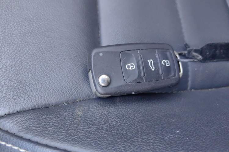 Used Volkswagen Lavida 2017 1.6L Automatic Comfort Edition