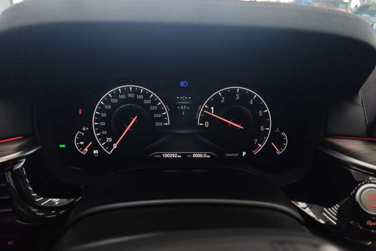 Used BMW 5 Series 2019 Facelifted 530Li Leading Edition Luxury Package
