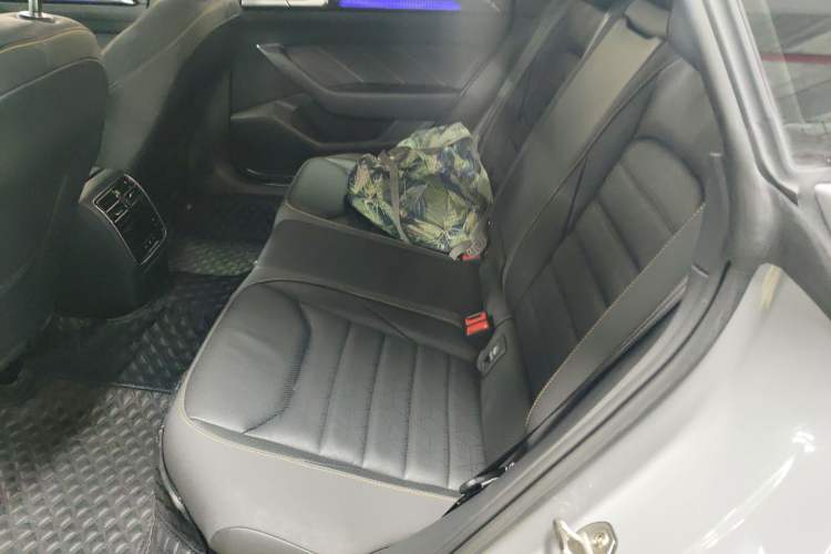 Used Volkswagen FAW-Volkswagen CC 2024 380TSI Striking Edition
