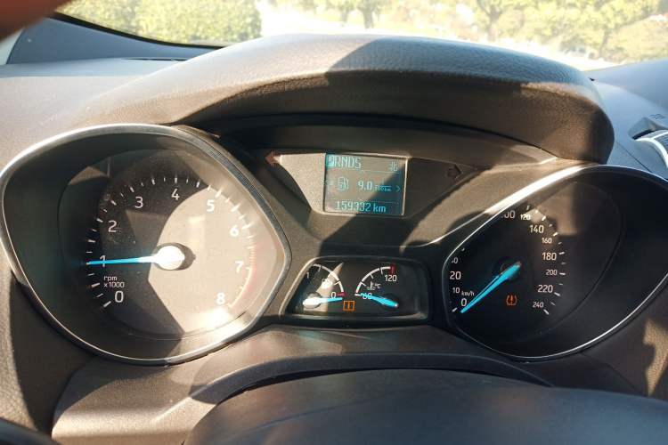 Used Ford Kuga 2017 EcoBoost 180 Two-Wheel-Drive Tiger Leap Model