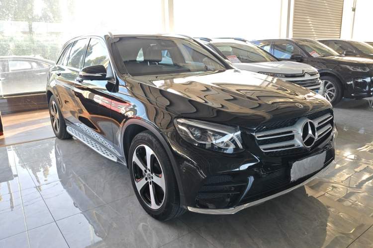 Used Mercedes-Benz GLC 2019 Facelift GLC 260 L 4MATIC Luxury Model
