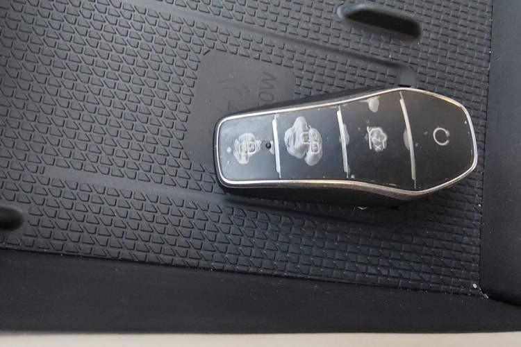 Used BYD Yuan UP 2025 Intelligent Driving Version 401 km Leading Edition