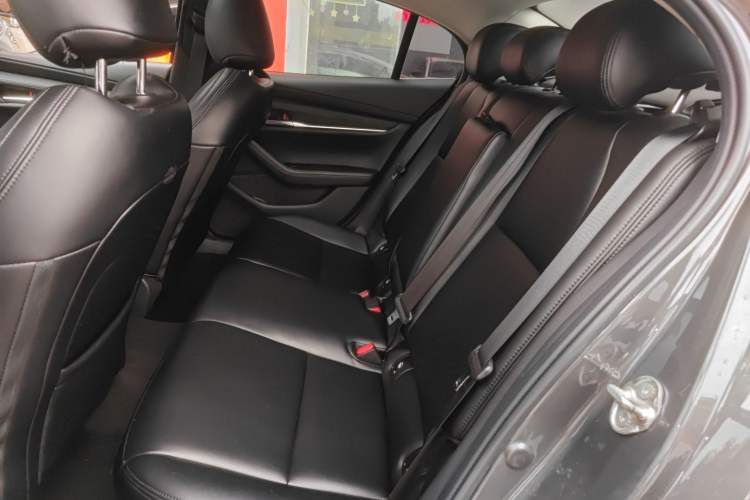 Used Mazda Mazda 3 Axela 2021 2.0L Automatic ZhiXuan Edition
