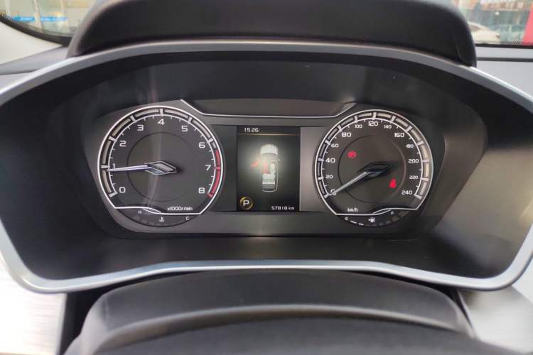 Used Geely Auto Coolray 2020 Facelift 240T DCT Hunter
