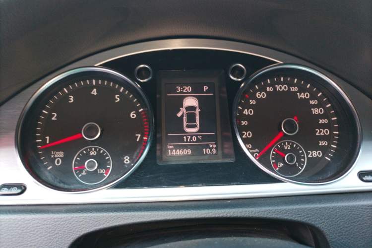 Used Volkswagen FAW-Volkswagen CC 2013 1.8TSI Prestige Model
