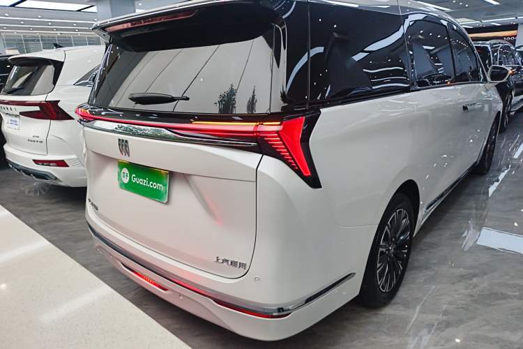 Used Buick GL8 2025 Lu Zun Smart Enjoyment Edition