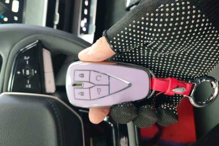 Used Changan Eado 2022 PLUS Blue Whale NE 1.4T GDI DCT Prestige Edition