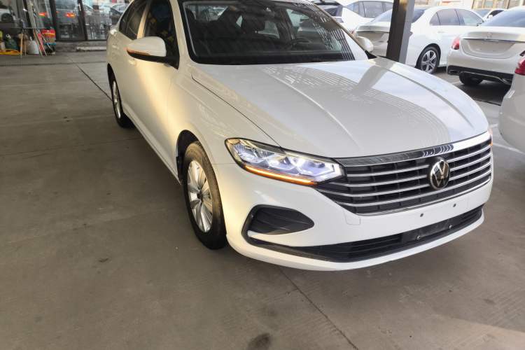 Used Volkswagen Lavida 2023 Revised 1.5L Automatic DeYi Edition