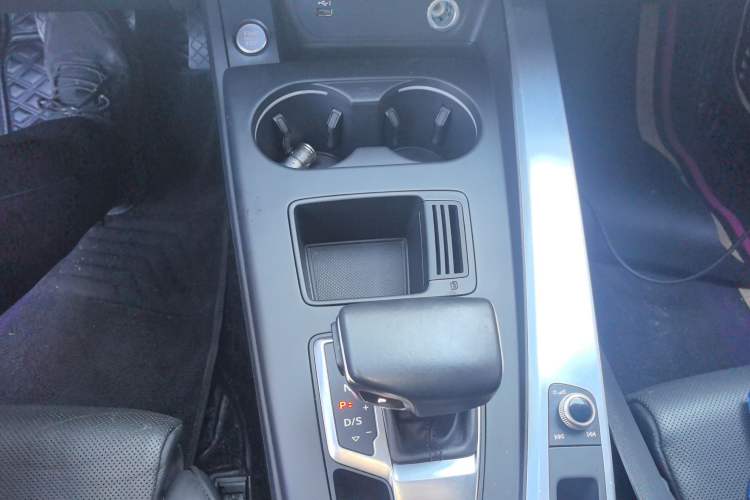 Used Audi A4L 2020 40 TFSI Fashion Dynamic Model