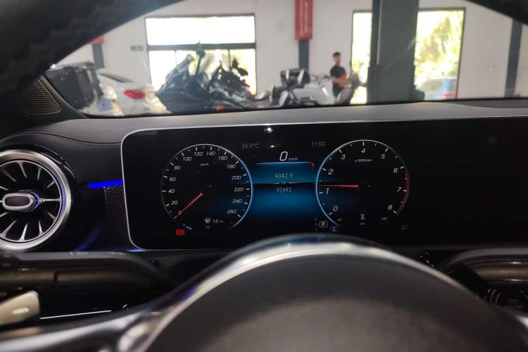 Used Mercedes-Benz A-Class 2020 Restyled A 200 L Sport Sedan Fashion Version
