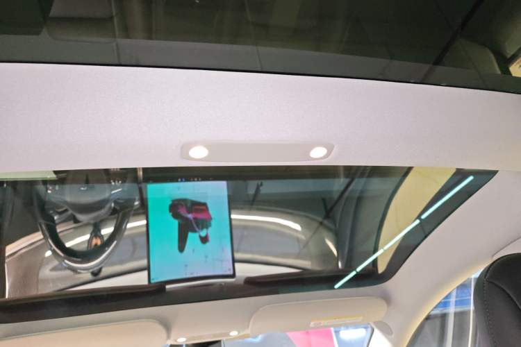 Used Tesla Model 3 2022 Performance High-Performance All-Wheel-Drive Version
