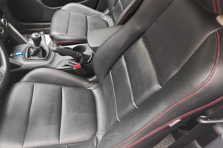 Used Mazda CX-5 2015 2.0L Manual Two-Wheel Drive Comfort Version