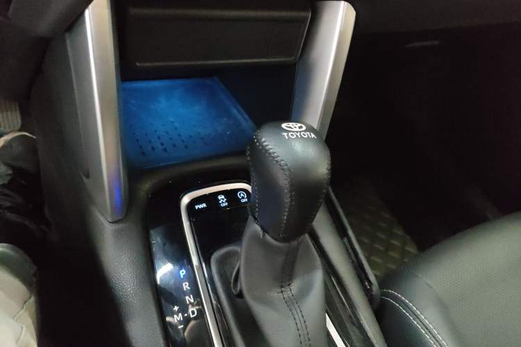 Used Toyota FRONTLANDER 2022 2.0L CVT Luxury Edition
