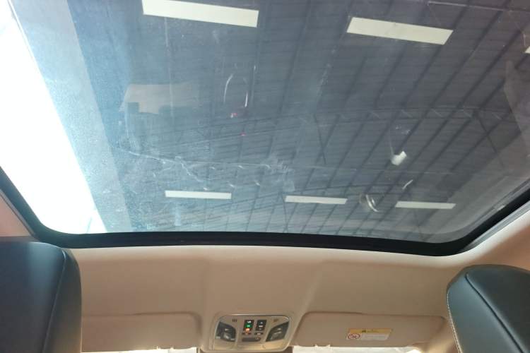 Used Wey VV5 2021 1.5T Two-Wheel Drive Smart Pioneer
