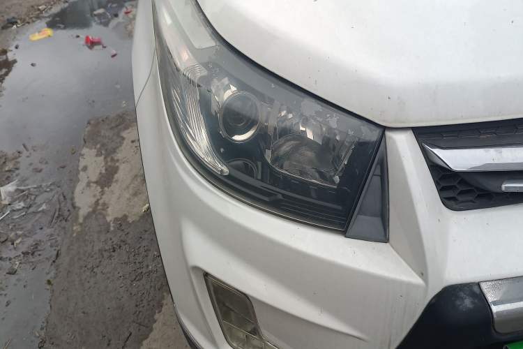 Used HYOSOW S3 2014 1.5L Comfort Version China IV Emission Standard