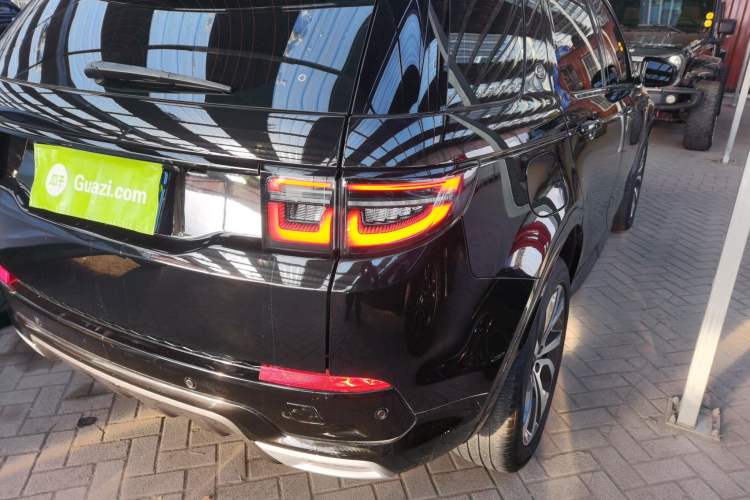 Used Land Rover Discovery Sport 2020 249 PS R-Dynamic Performance Edition
