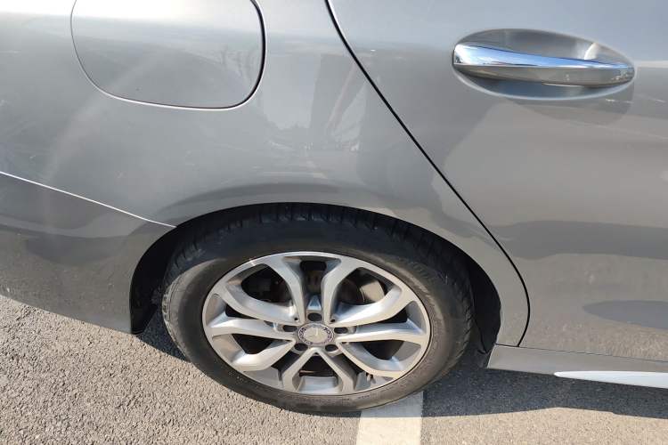 Used Mercedes-Benz C-Class 2015 C 200 L Sport Edition