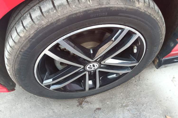 Used Volkswagen Lamando 2021 230TSI DSG Fashion Edition
