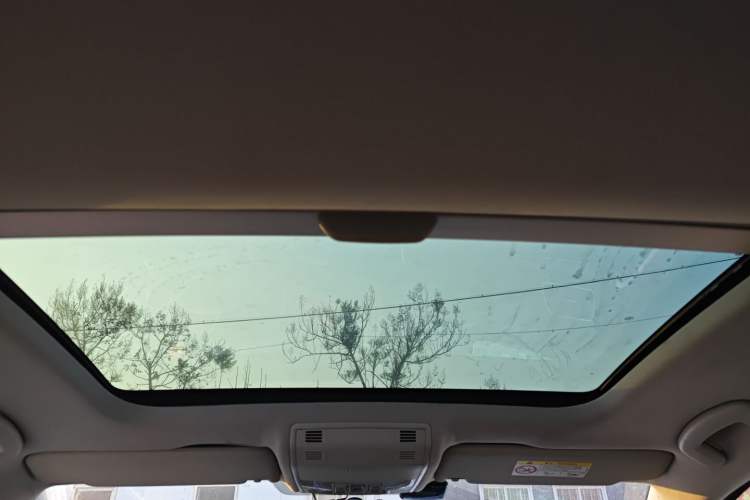 Used Volkswagen Golf 2017 1.6L Automatic Comfort Million-Vehicle Anniversary Edition