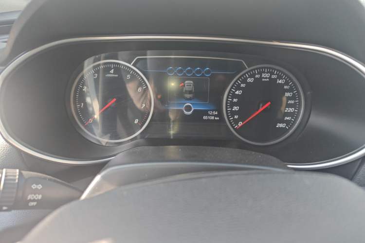 Used Hongqi H5 2020 1.8T Automatic ZhiLian QiYun Edition
