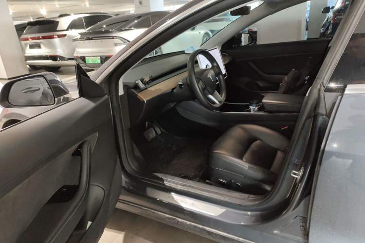 Used Tesla Model 3 2020 Revised Version Standard Range Rear-Wheel Drive – Upgraded Edition
