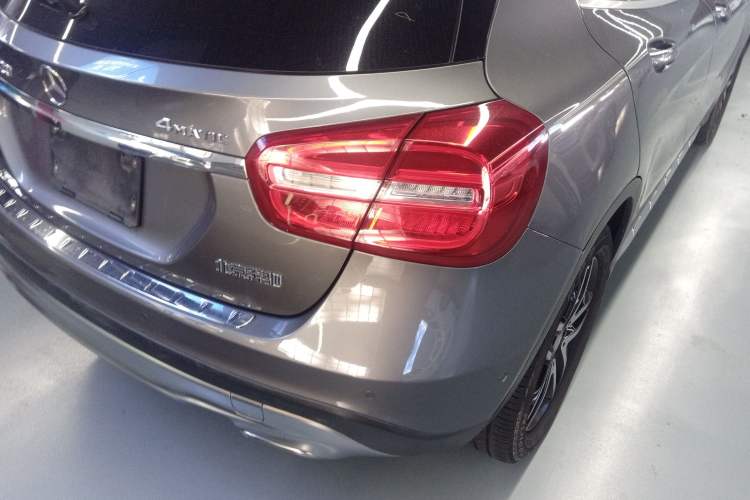 Used Mercedes-Benz GLA 2015 GLA 220 4MATIC Fashion Model