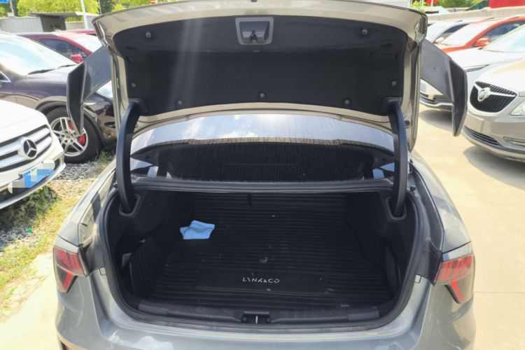 Used Lynk & Co 03 2022 1.5TD DCT JingPro
