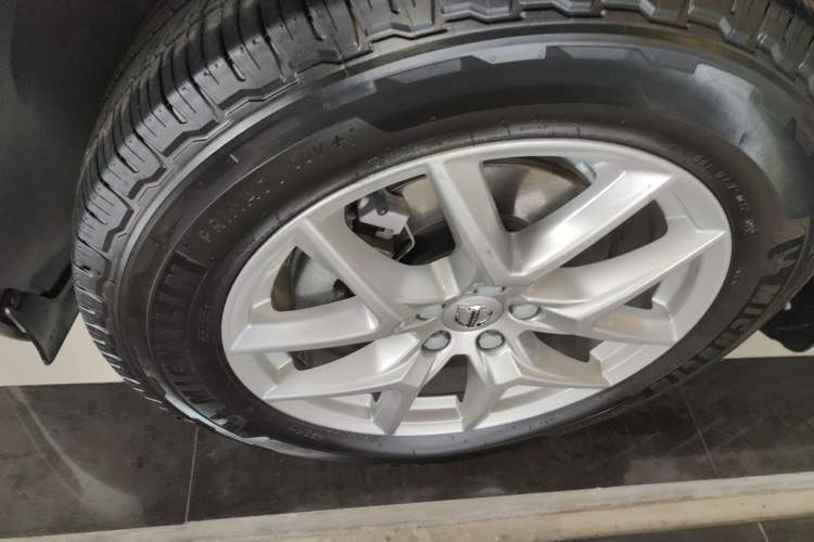 Used Volvo XC60 2019 T5 4x4 Smart Edition China V Standard
