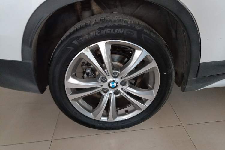 Used BMW X1 2018 sDrive18Li Luxury Model