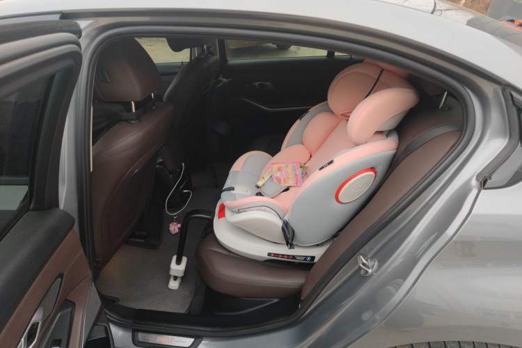 Used BMW i3 2023 eDrive 40 L Midnight Sports Package