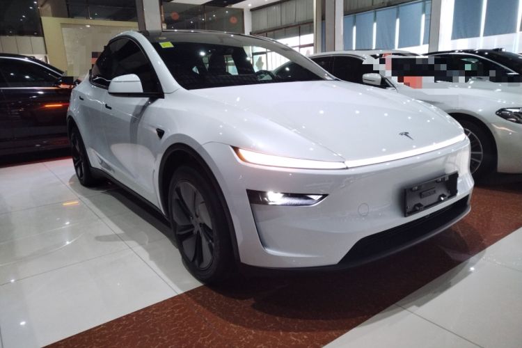 Used Tesla Model Y 2026 Rear-Drive Model