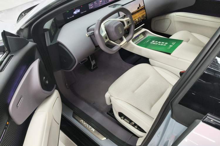 Used  12 2023 650 Three-Laser Four-Wheel Drive Performance Edition