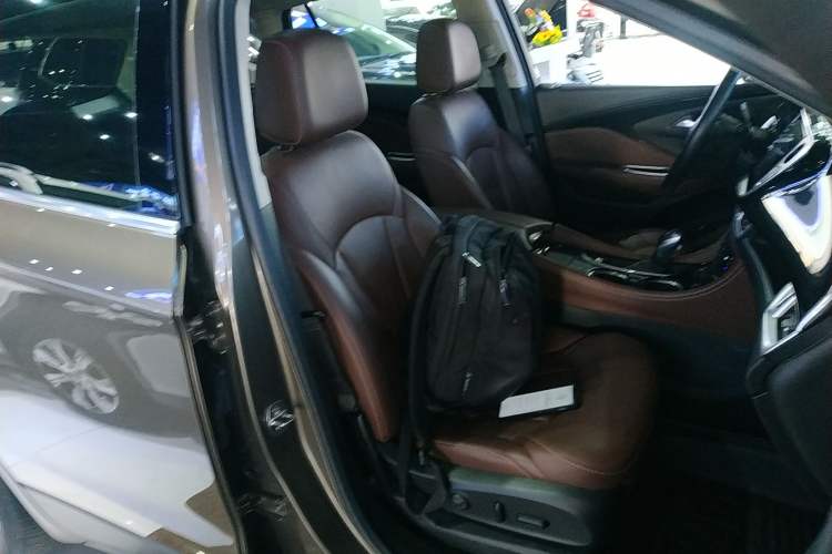 Used Buick Envision 2019 20T Two-Wheel Drive Luxury Version China VI Standard