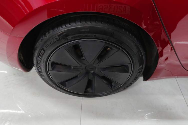 Used Tesla Model 3 2023 Long-Range All-Wheel-Drive Version
