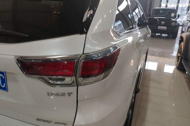 Used Toyota Highlander 2015 2.0T Four-Wheel Drive Luxury Edition 7-Seater
