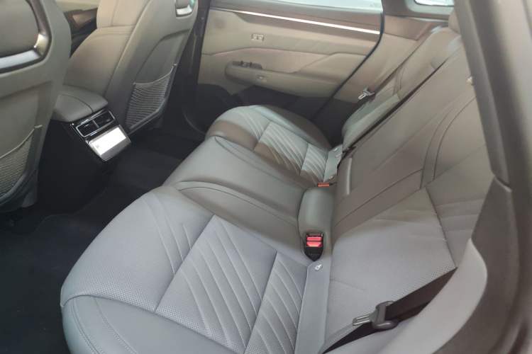 Used Zeekr 001 2024 WE Edition 100 kWh Rear-Drive
