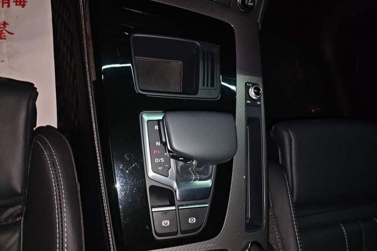 Used Audi Q5L 2022 Updated 40T Luxury Dynamic Edition