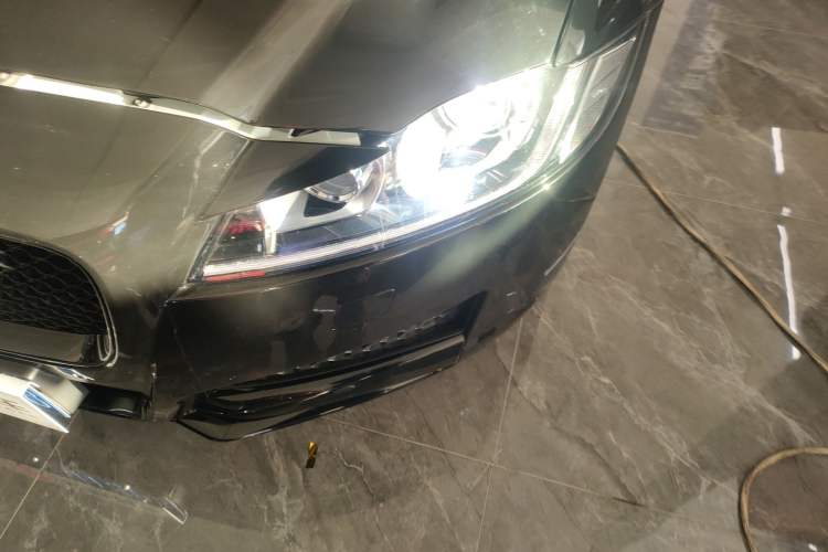 Used Jaguar XFL 2020 XFL 2.0T P200 Two-Wheel-Drive Rally Flag Edition
