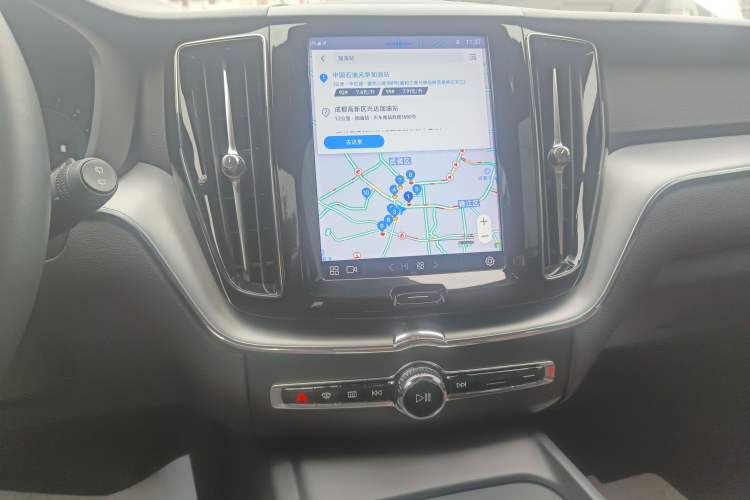 Used Volvo XC60 2024 B5 4x4 Smart Luxury Edition
