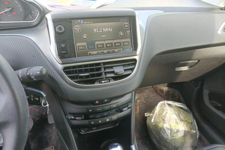 Used Peugeot 2008 2014 1.6L Automatic Fashion Edition