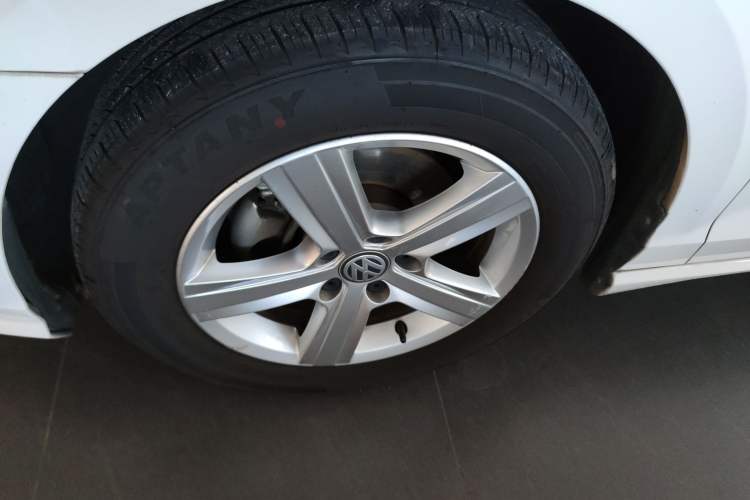 Used Volkswagen Lamando 2021 230TSI DSG Fashion Edition
