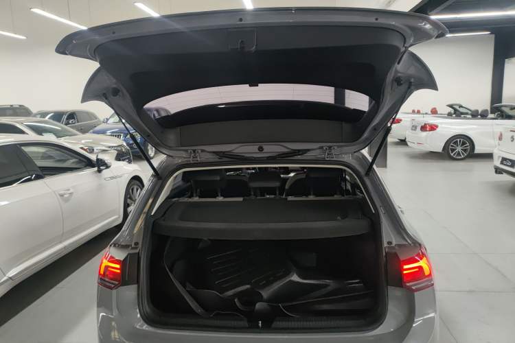 Used Volkswagen Golf 2021 280TSI DSG R-Line