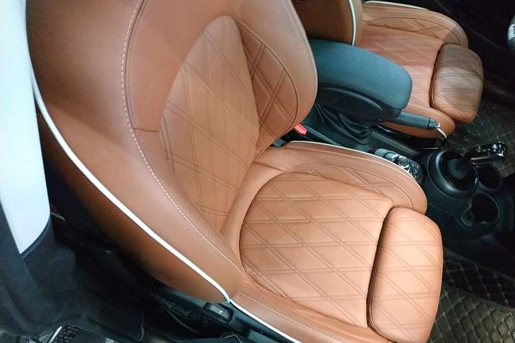 Used  MINI 2022 Updated 1.5T COOPER Artist
