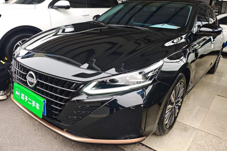 Used Nissan Teana 2024 2.0L SV Black Gold Edition